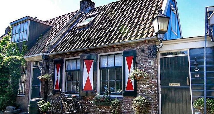 Palingsound tour door Volendam